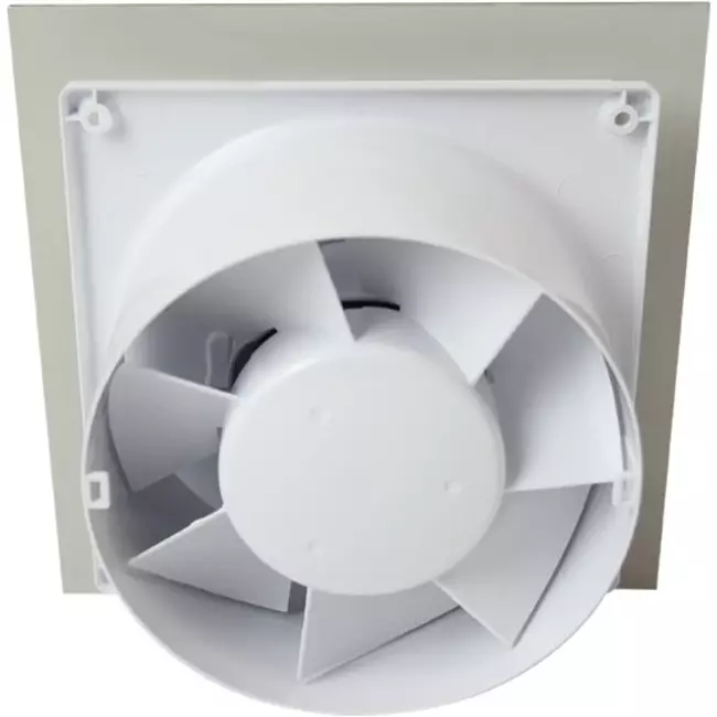 Air Roxy badeværelsesventilator med tilslutningsdiameter 125 mm med forsinket start og timer – frontpanel i guldpoleret aluminium