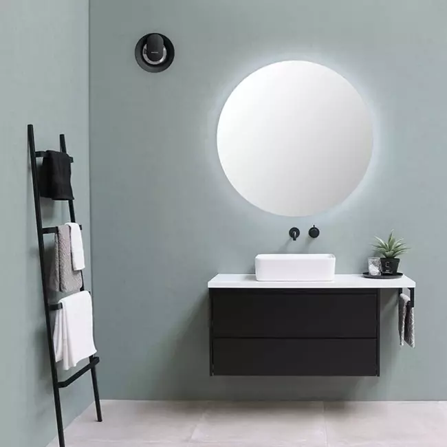 Svara badeværelsesventilator med timer, fugt- og lyssensor, 100–125 mm (app-styret) SORT
