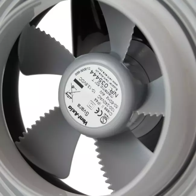 Svara badeværelsesventilator med timer, fugt- og lyssensor, 100–125 mm (app-styret) SORT