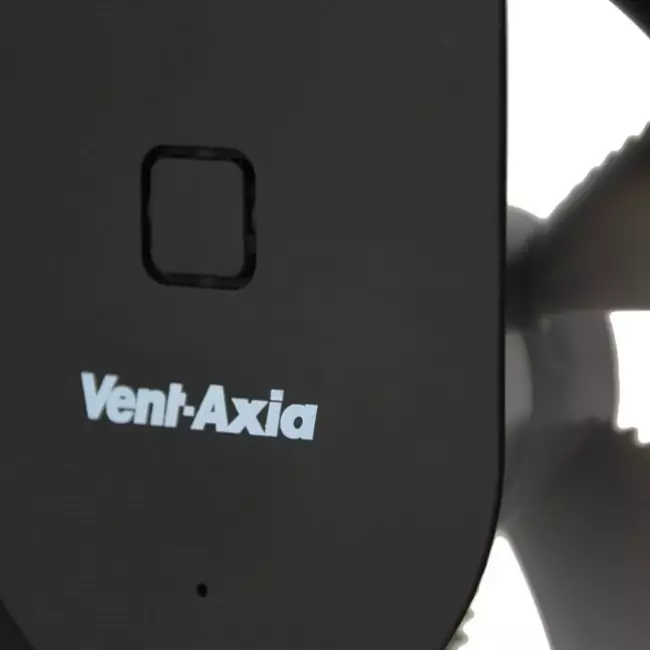 Svara badeværelsesventilator med timer, fugt- og lyssensor, 100–125 mm (app-styret) SORT