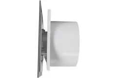 Air Roxy badeværelsesventilator med tilslutningsdiameter 125 mm med forsinket start og timer – frontpanel i guldpoleret aluminium